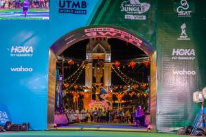 BIB: 8990
                            <button type="button" onclick="openModal(21813248)" class="btn btn-primary btn-sm float-right btn-popup" data-toggle="modal" data-target=".modal-high-quality">
                        <i class="fas fa-shopping-cart"></i> Add to Cart
                    </button>
                                            <button type="button" onclick="isThisMe(21813248, true)" class="btn btn-success btn-sm float-right btn-popup btn-isme hidden" data-toggle="tooltip" data-placement="bottom" title="นี่คือรูปของคุณใช่ไหม คลิกที่นี่เพื่อเอาเข้าอัลบั้ม">
                        <i class="fas fa-plus"></i> Add to album
                    </button>
                    <button type="button" onclick="isThisMe(21813248, false)" class="btn btn-warning btn-sm float-right btn-popup btn-isnotme hidden">
                        <i class="fas fa-ban"></i> Remove from album
                    </button>